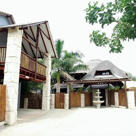Beyond The Boma Boutique Guesthouse Marloth Park Esterno foto