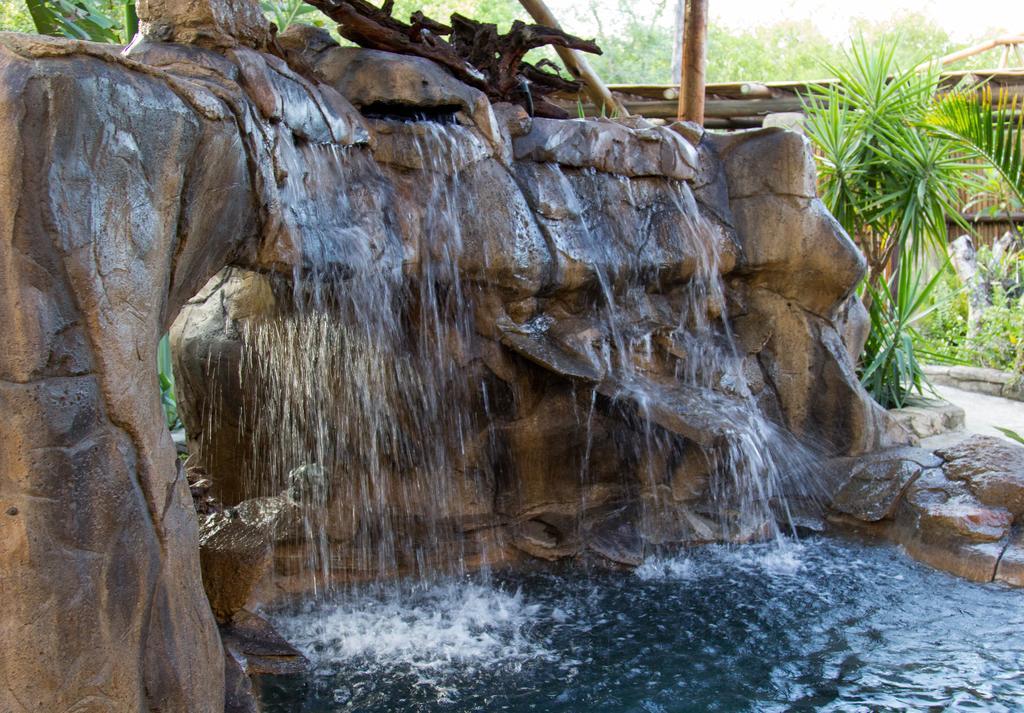 Beyond The Boma Boutique Guesthouse Marloth Park Esterno foto
