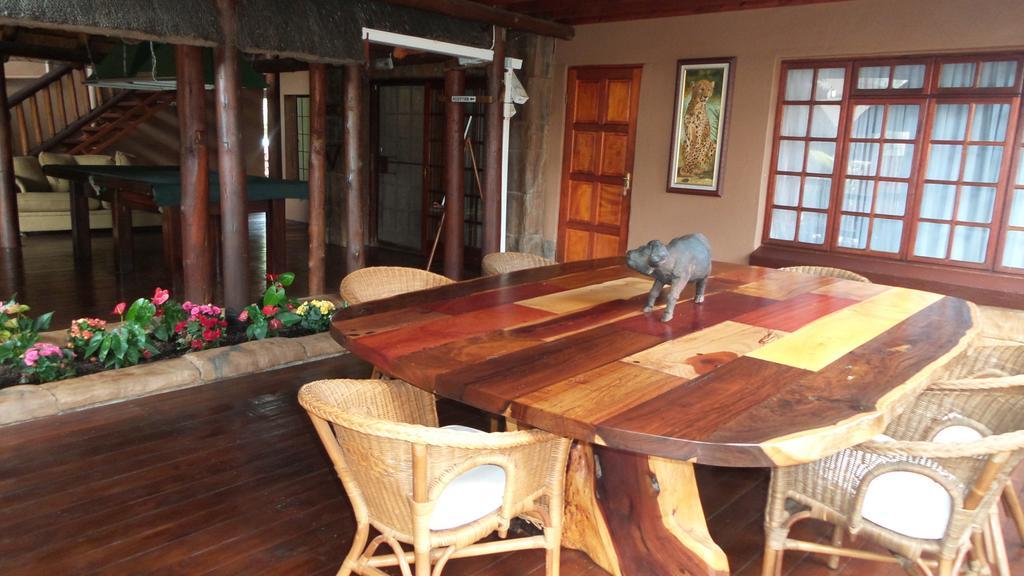 Beyond The Boma Boutique Guesthouse Marloth Park Esterno foto