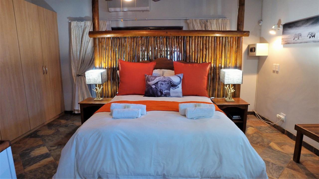 Beyond The Boma Boutique Guesthouse Marloth Park Esterno foto