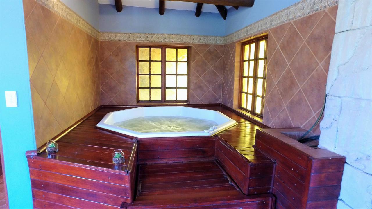 Beyond The Boma Boutique Guesthouse Marloth Park Esterno foto