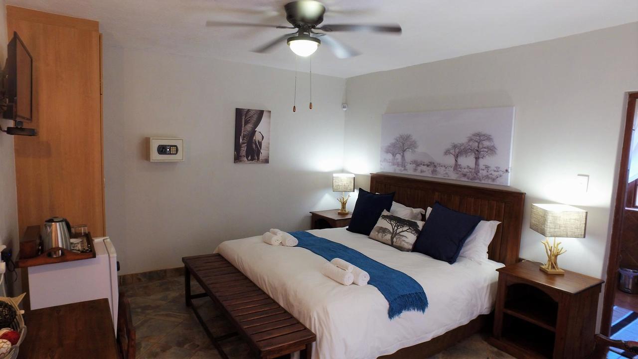 Beyond The Boma Boutique Guesthouse Marloth Park Esterno foto