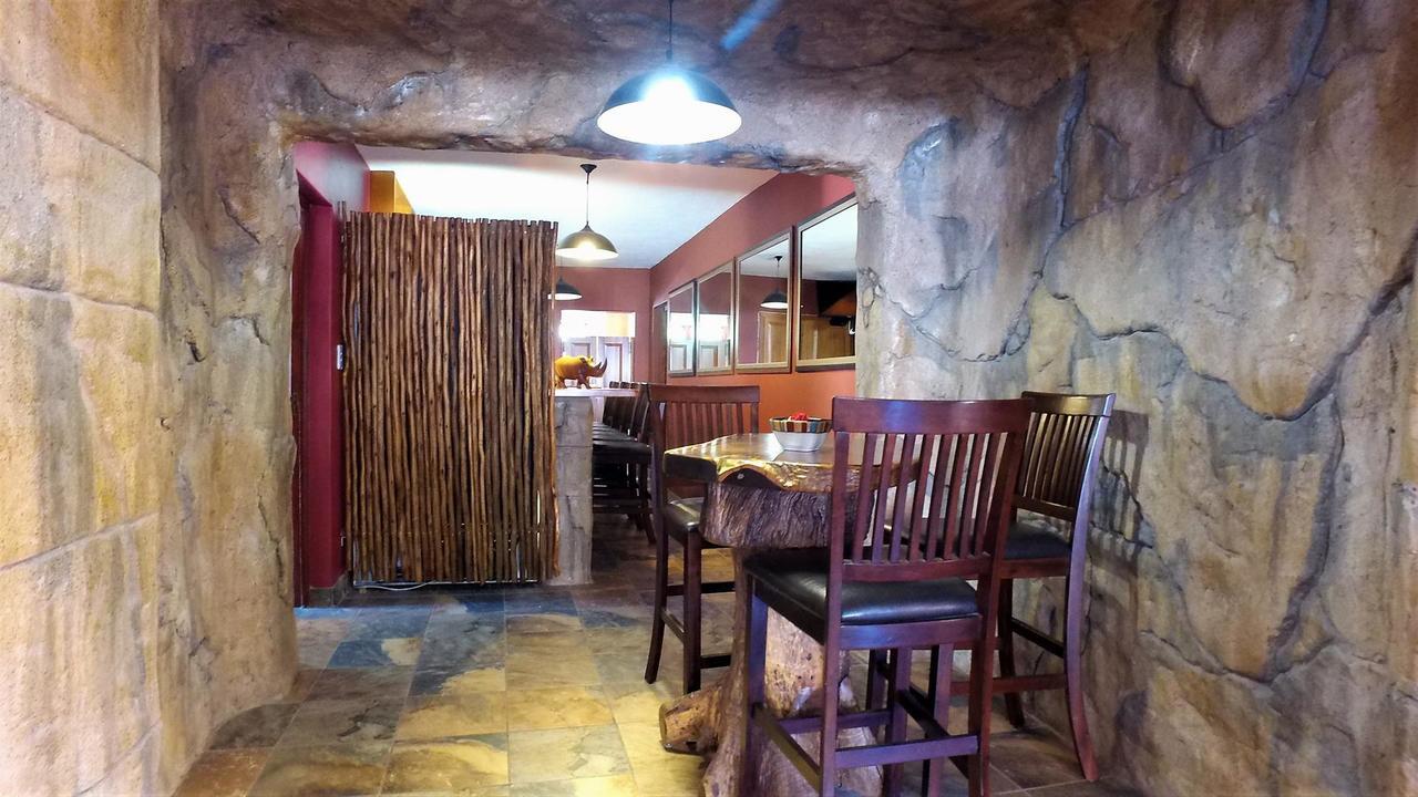 Beyond The Boma Boutique Guesthouse Marloth Park Esterno foto