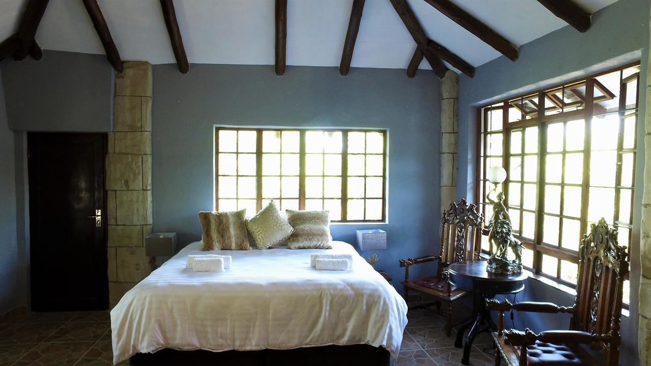 Beyond The Boma Boutique Guesthouse Marloth Park Esterno foto