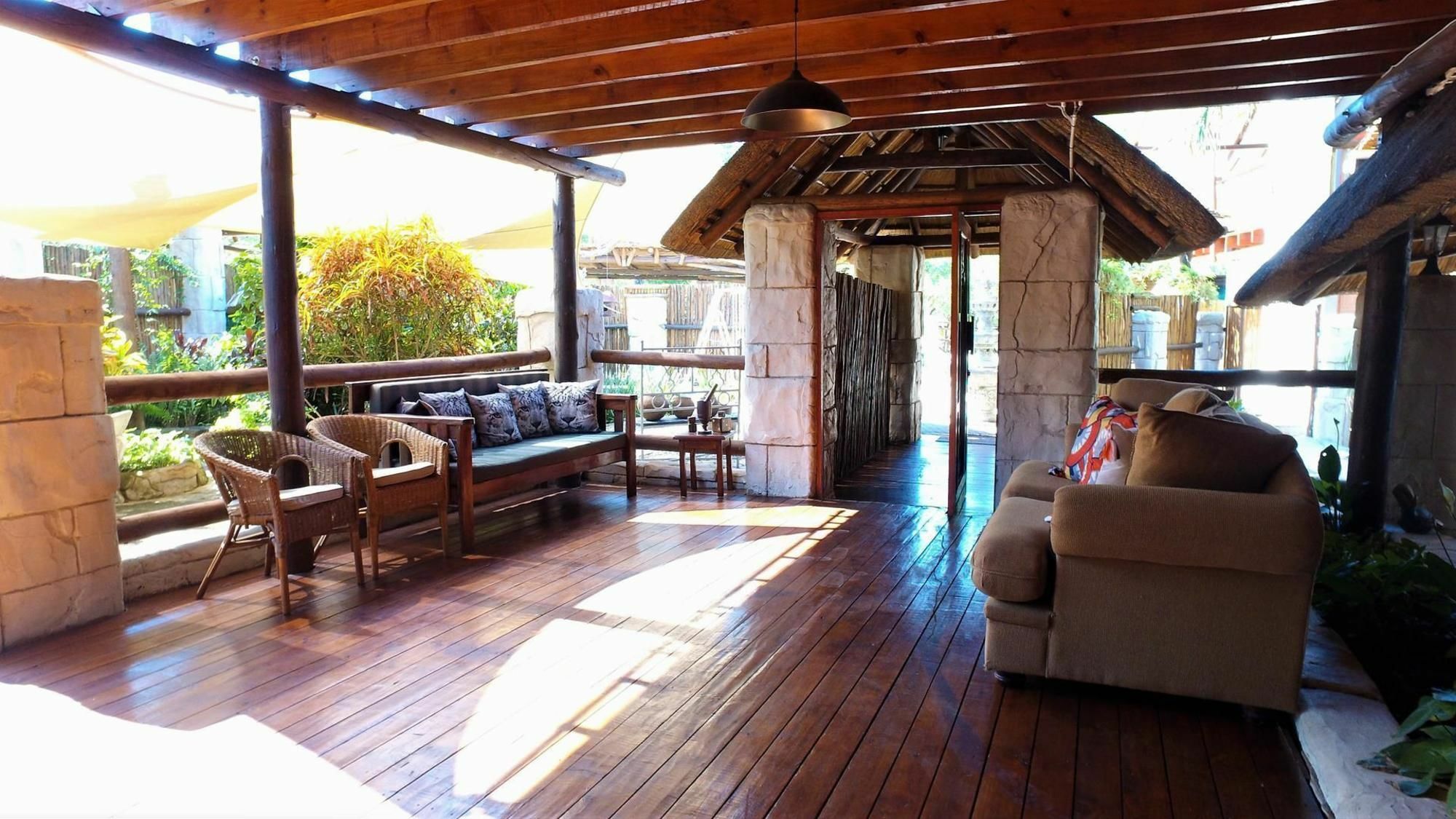Beyond The Boma Boutique Guesthouse Marloth Park Esterno foto